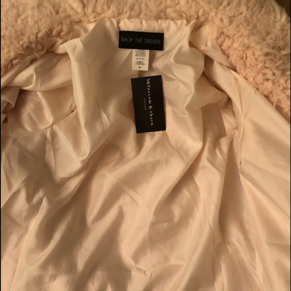 💋 Host Pick💋Cozy Pink Satin Lined Jacket - Picture 3 of 4